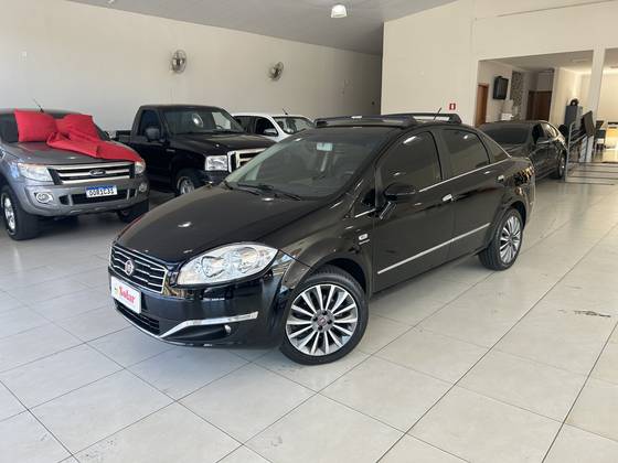 FIAT LINEA 1.8 ABSOLUTE 16V FLEX 4P AUTOMATIZADO